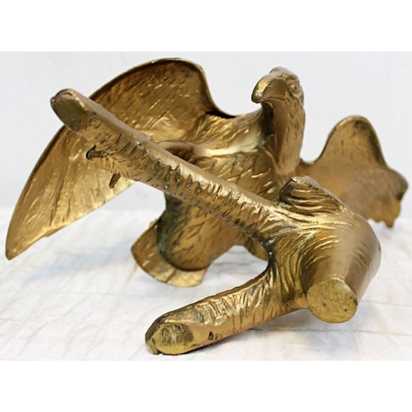 Vintage Flying Brass Eagle Bird On Branch Spread Wings 11.2" Sculpture Statue - Picture 6 of 7